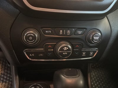 2021 Jeep Cherokee Trailhawk