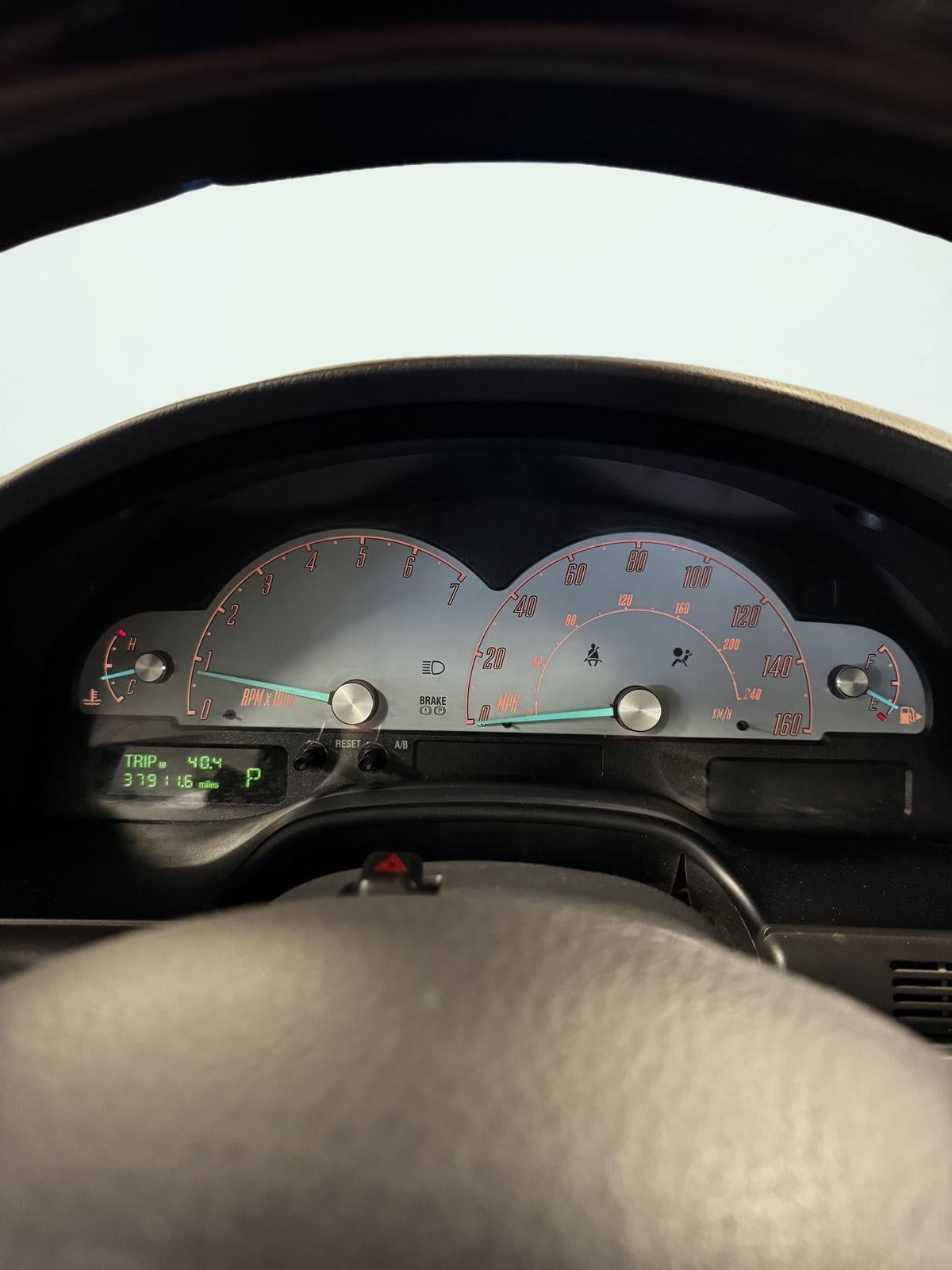 2002 Ford Thunderbird w/Hardtop Premium