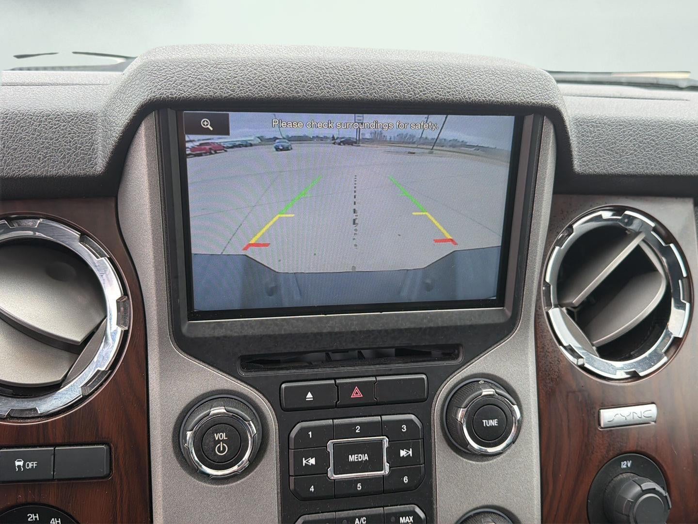 2016 Ford Super Duty F-350 SRW Platinum