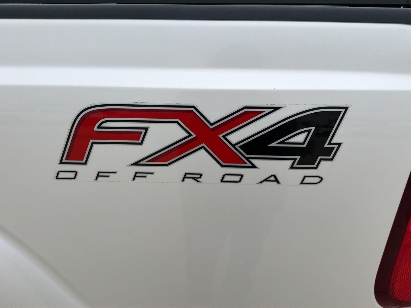 2016 Ford Super Duty F-350 SRW Platinum