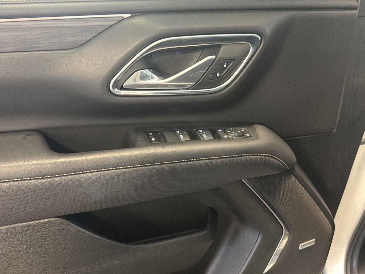2024 GMC Yukon XL SLT