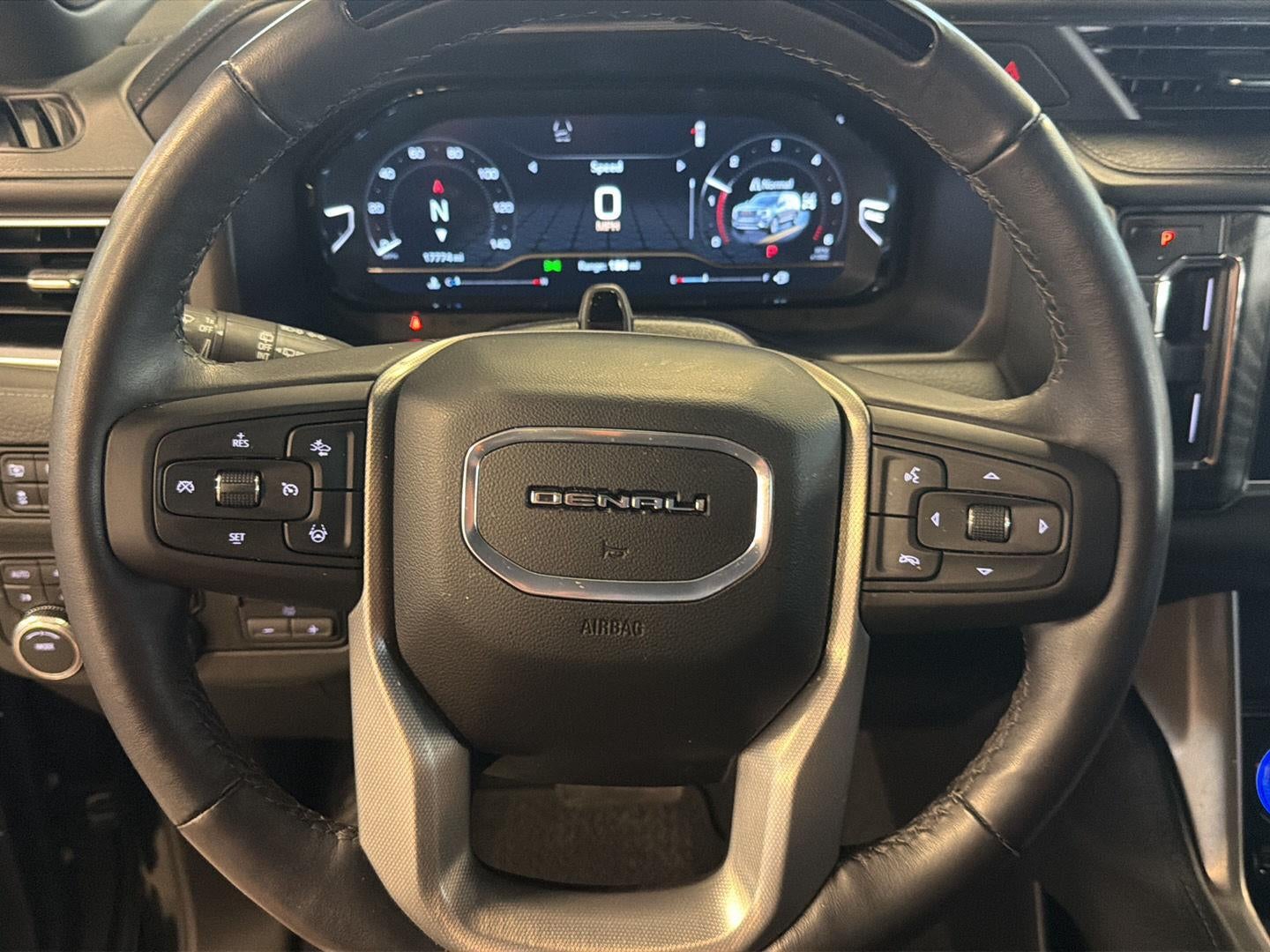 2024 GMC Yukon XL Denali
