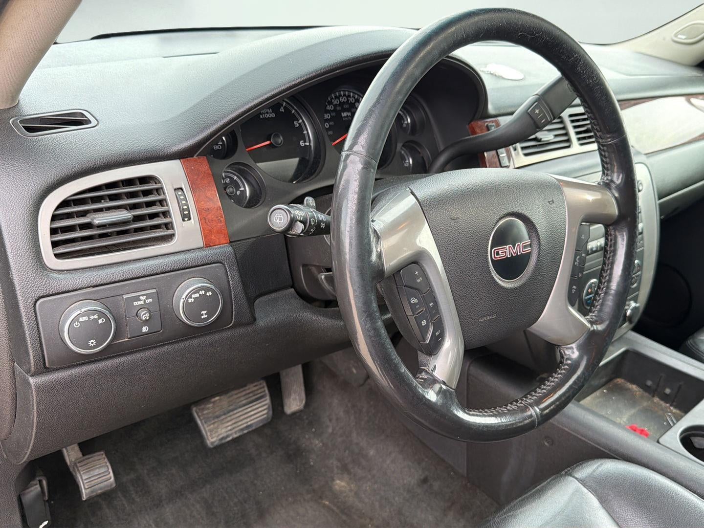 2014 GMC Yukon XL SLT