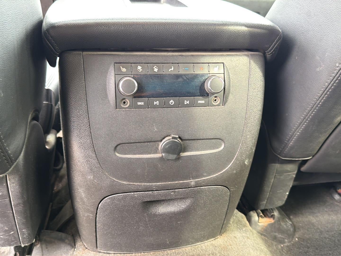 2014 GMC Yukon XL SLT