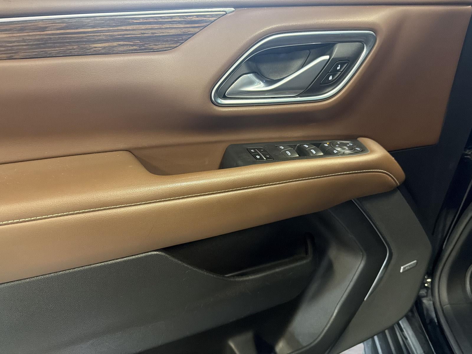 2022 Chevrolet Suburban Base