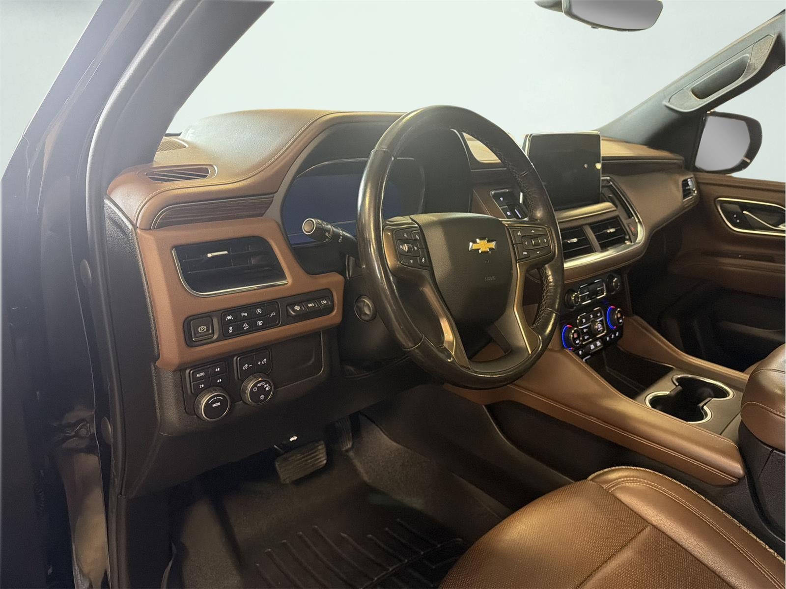 2022 Chevrolet Suburban Base
