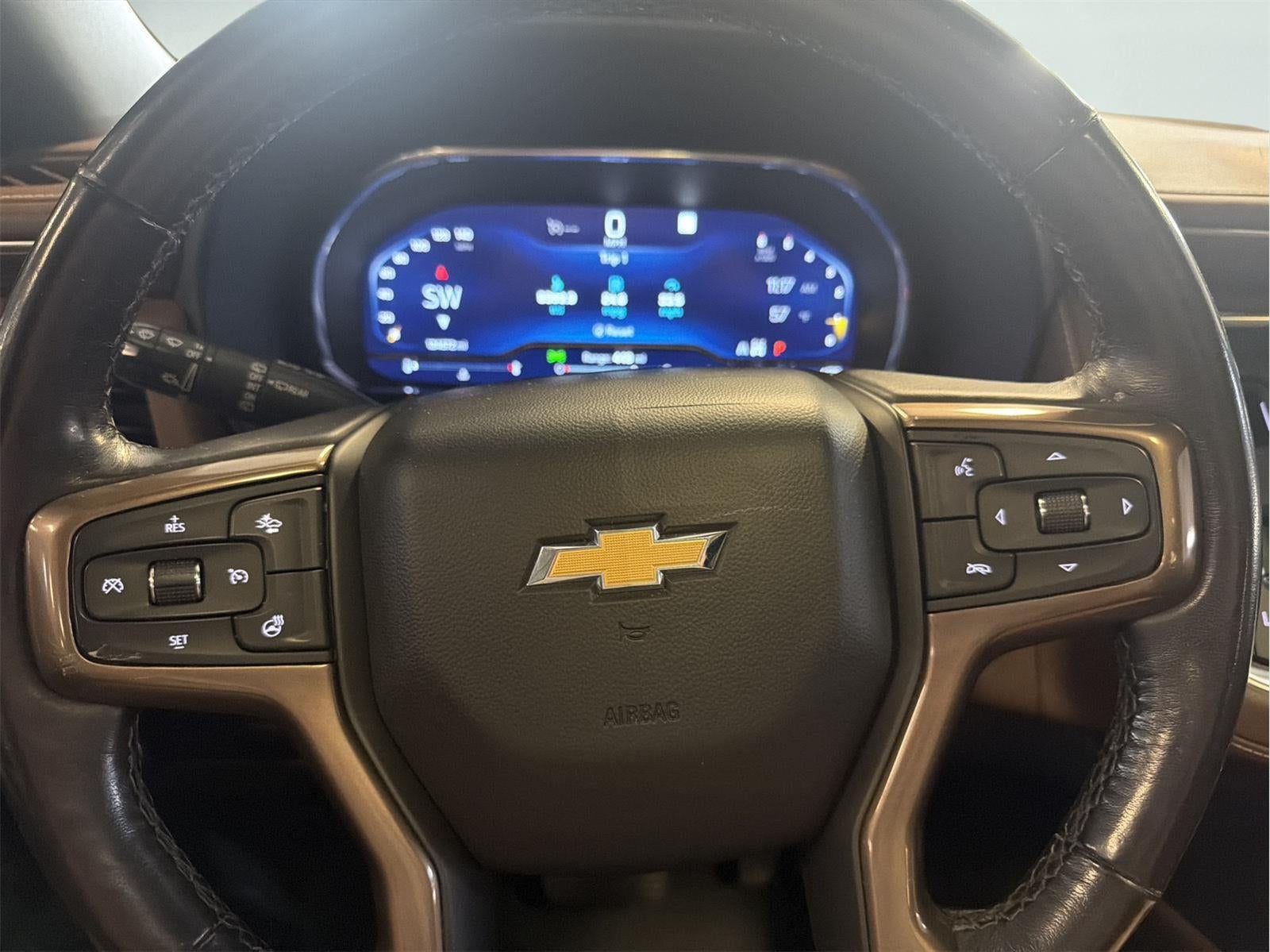 2022 Chevrolet Suburban Base
