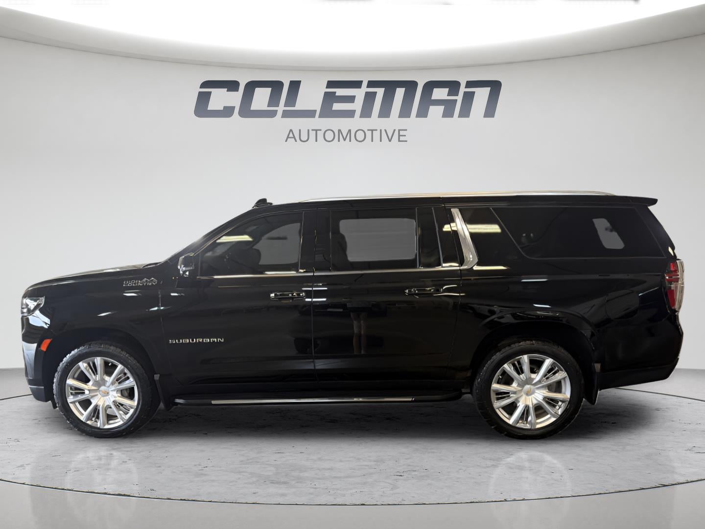 2022 Chevrolet Suburban Base