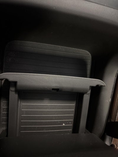 2022 Chevrolet Suburban Base