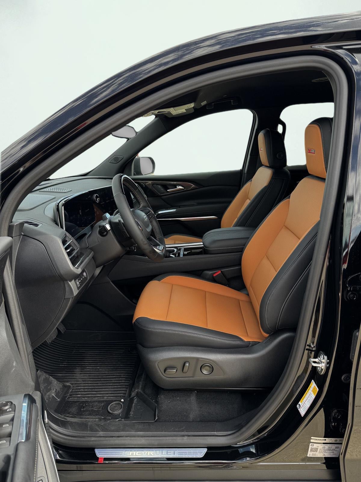 2027 Chevrolet Traverse Z71 - Photo 24