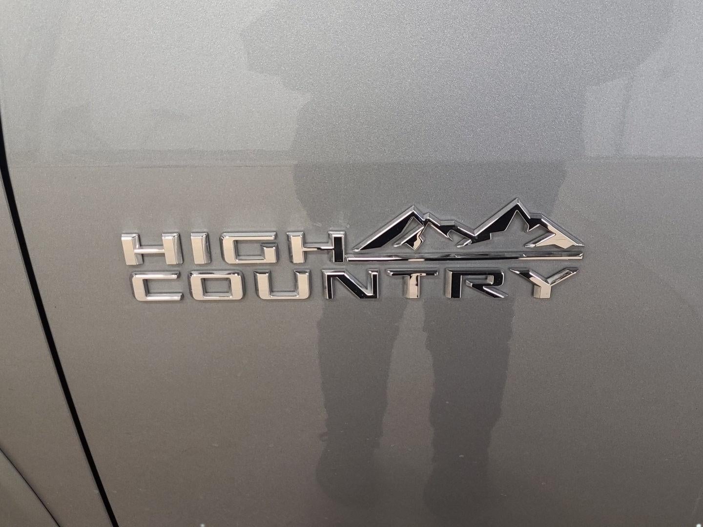 2023 Chevrolet Traverse High Country