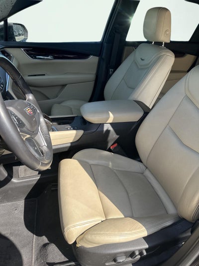 2017 Cadillac XT5 Luxury AWD
