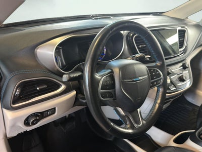 2021 Chrysler Pacifica Hybrid Touring L