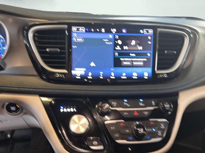 2021 Chrysler Pacifica Hybrid Touring L