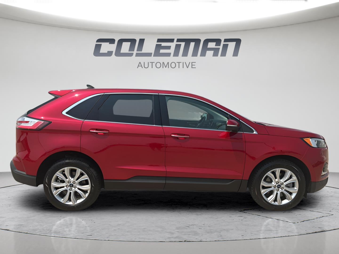 2022 Ford Edge Titanium