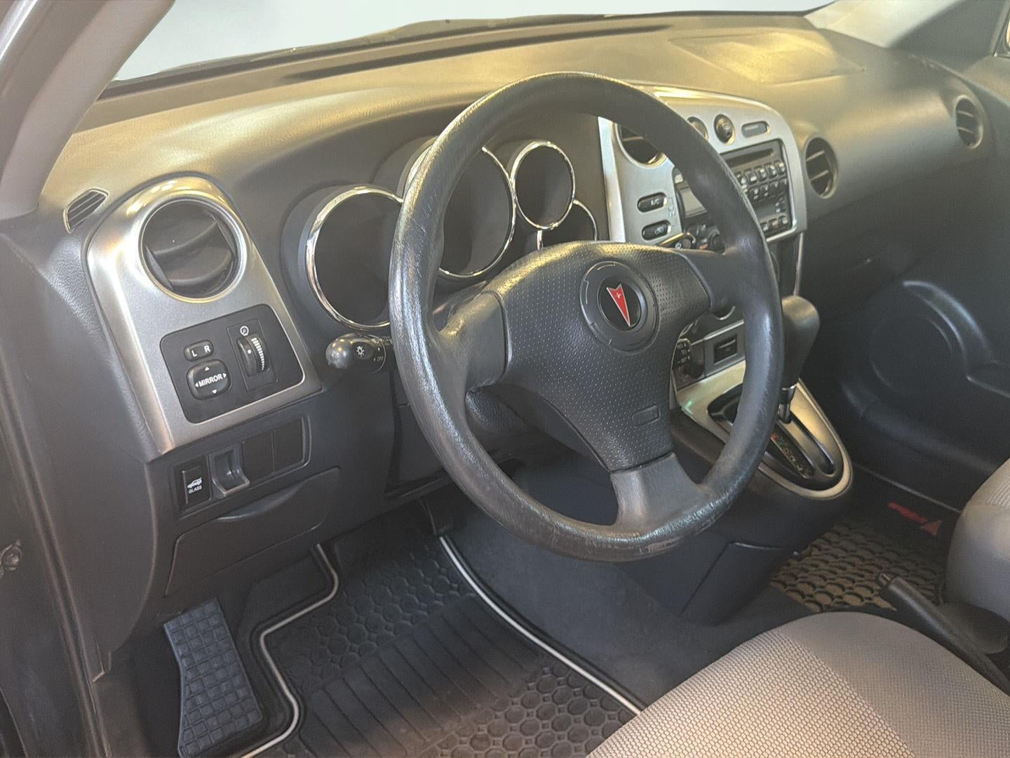 2007 Pontiac Vibe Base