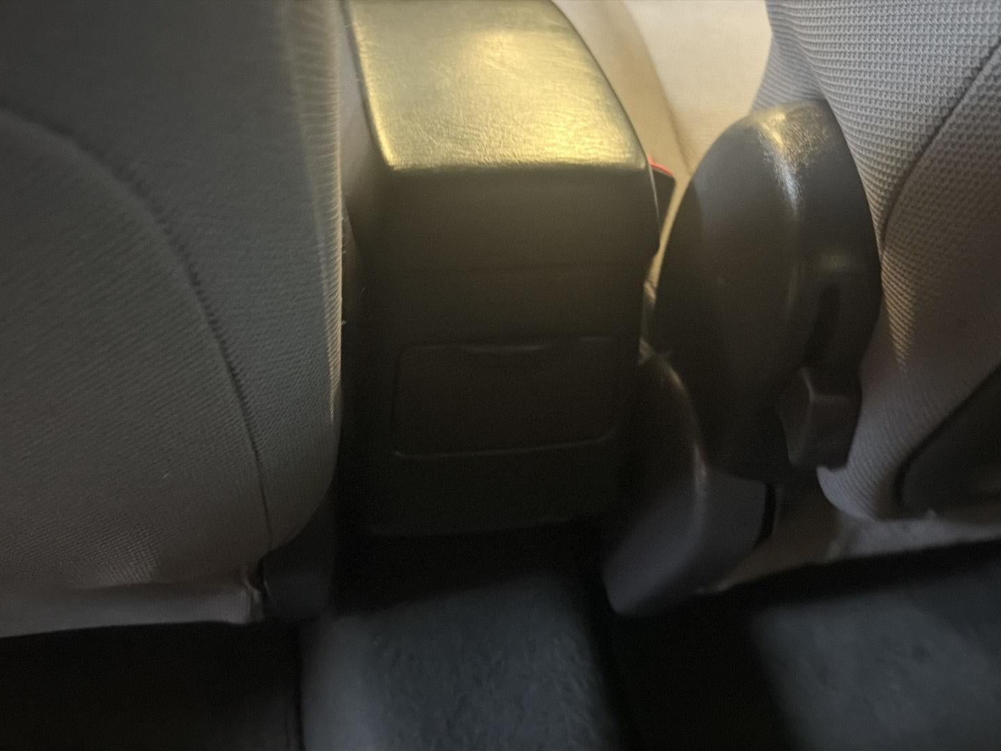 2007 Pontiac Vibe Base
