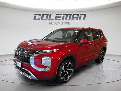 2024 Mitsubishi Outlander SE